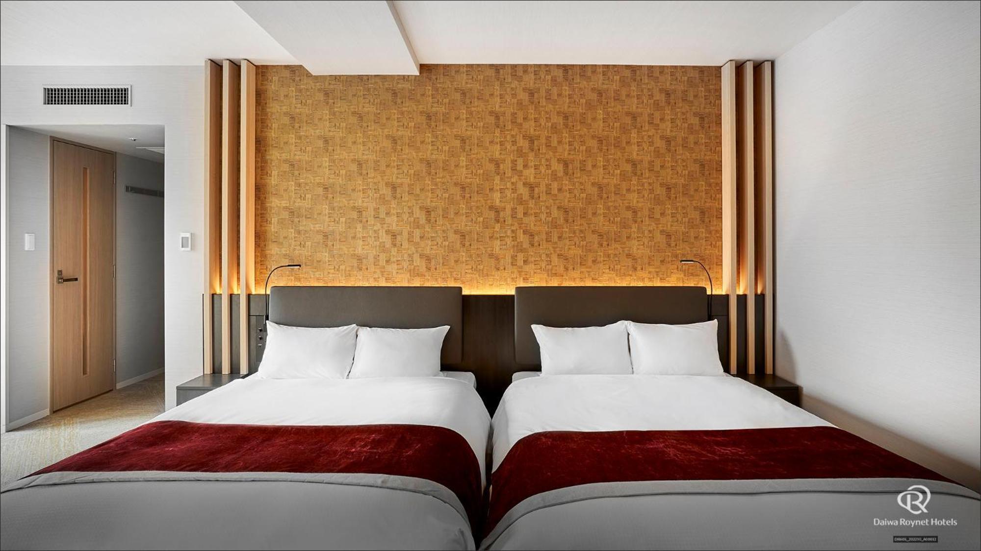 Daiwa Roynet Hotel Kanazawa Eki Nishiguchi Стая снимка